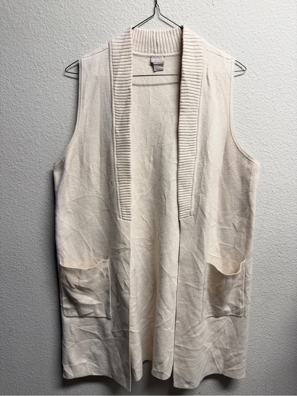 Chico's Cream Open-Front Sleeveless Knit Vest